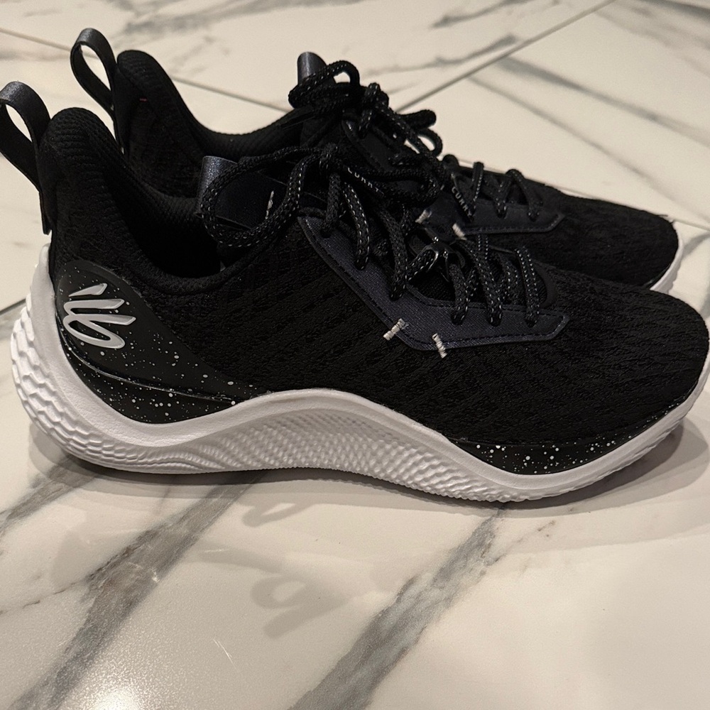 Stylish Black Mens Athletic Shoes